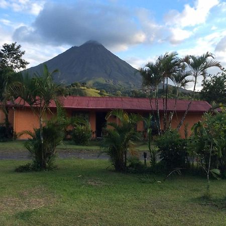 Cabinas Los Guayabos Hotell La Fortuna Eksteriør bilde