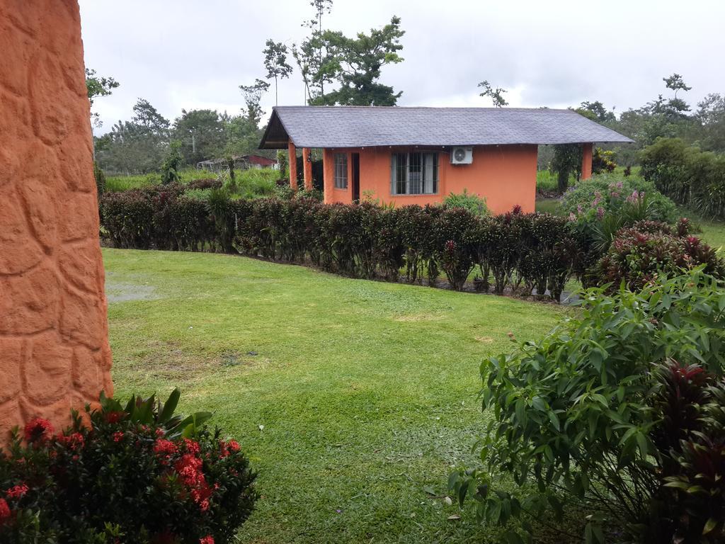 Cabinas Los Guayabos Hotell La Fortuna Eksteriør bilde