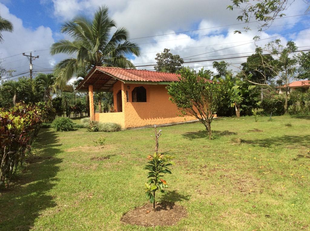 Cabinas Los Guayabos Hotell La Fortuna Eksteriør bilde
