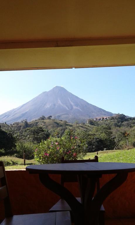 Cabinas Los Guayabos Hotell La Fortuna Eksteriør bilde