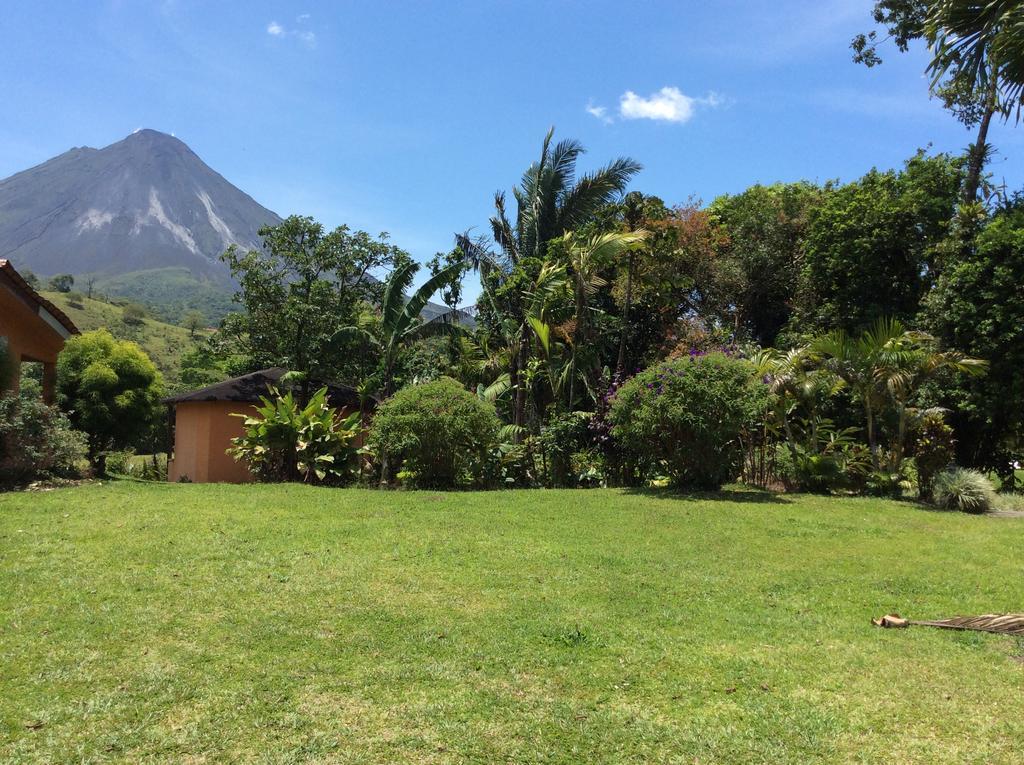Cabinas Los Guayabos Hotell La Fortuna Eksteriør bilde