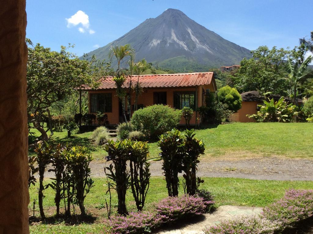 Cabinas Los Guayabos Hotell La Fortuna Eksteriør bilde