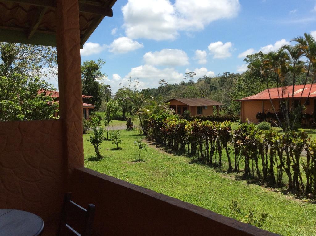 Cabinas Los Guayabos Hotell La Fortuna Eksteriør bilde