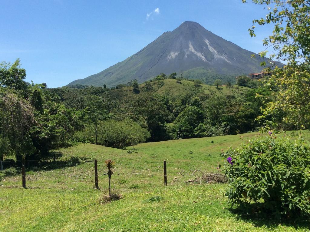 Cabinas Los Guayabos Hotell La Fortuna Eksteriør bilde