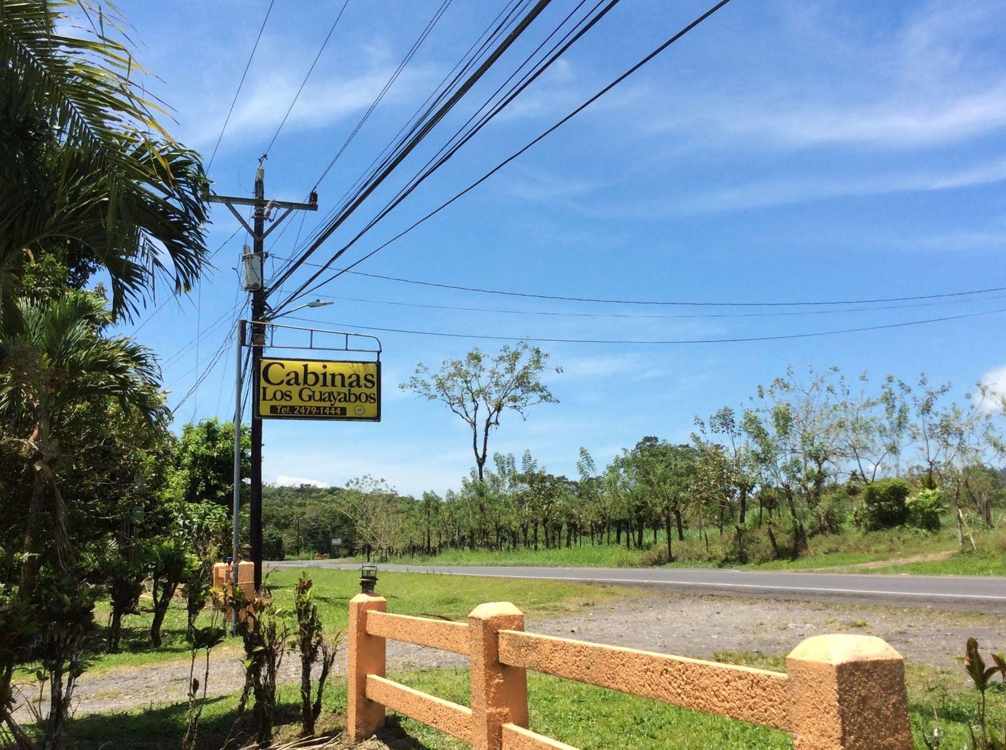 Cabinas Los Guayabos Hotell La Fortuna Eksteriør bilde